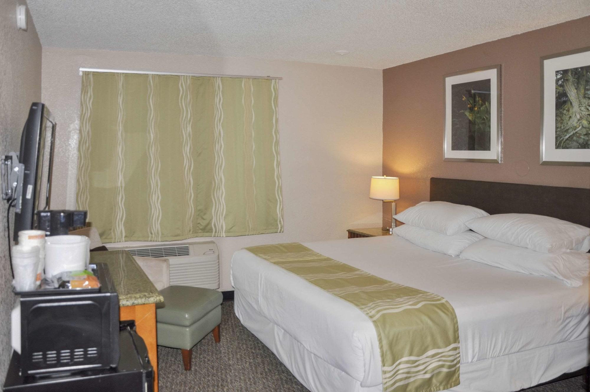 Rodeway Inn Fargo Exterior foto